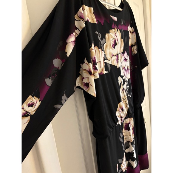 White House Black Market WHBM Floral Pull-On Mini Dress Size Large - Picture 7 of 7